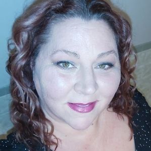 Meet your Posher, Lynda